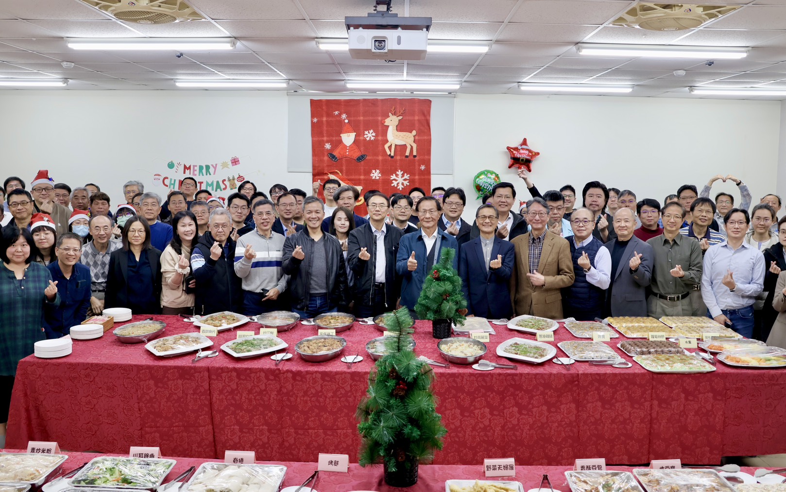 2025-12-16，114（1）工學院冬至溫馨茶話會，工學大樓E680